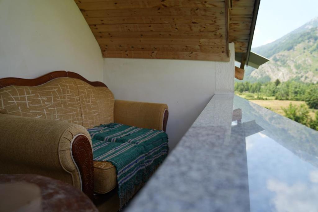 Guesthouse Skender Selimaj Вальбоне Екстер'єр фото