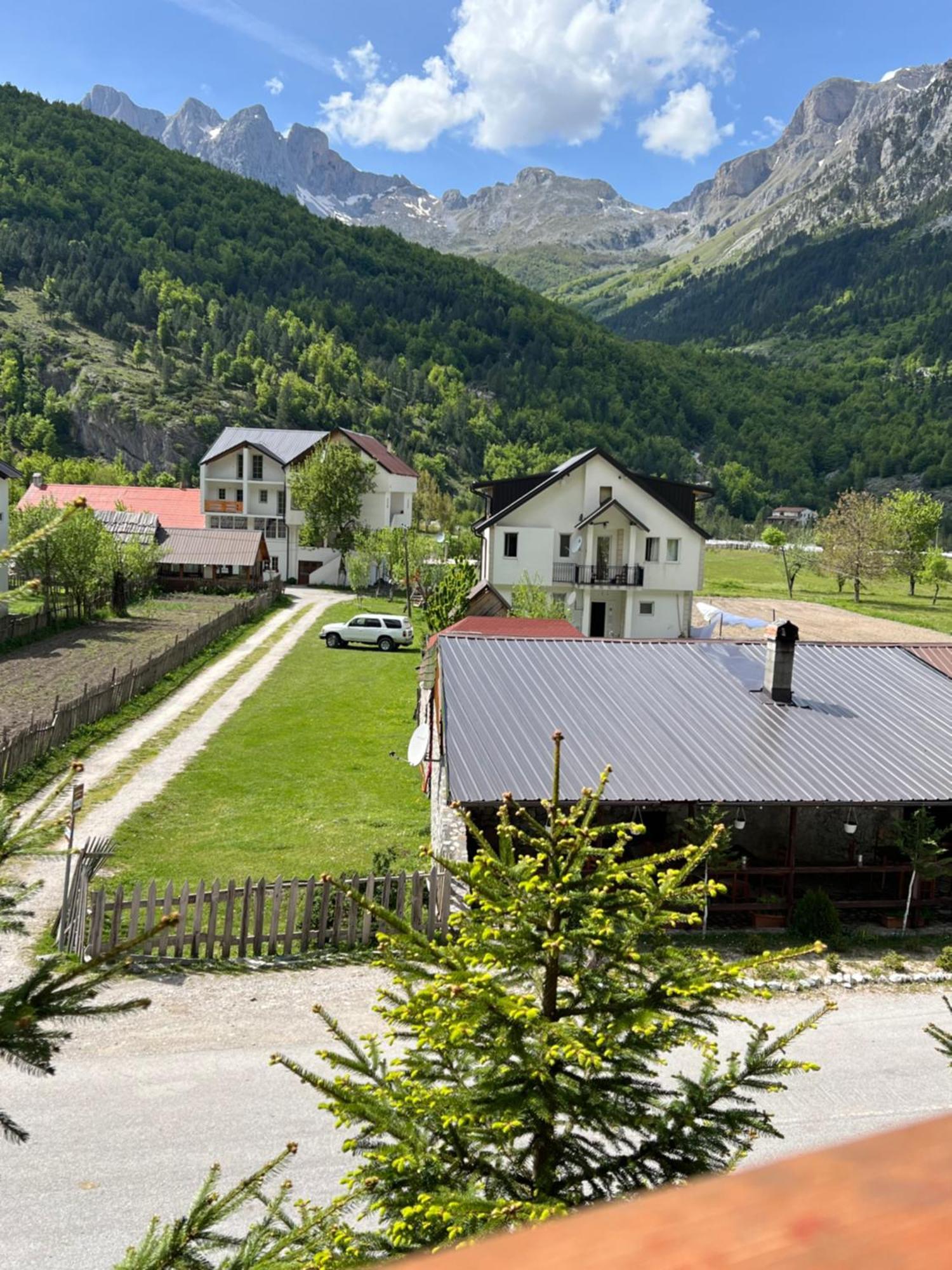 Guesthouse Skender Selimaj Вальбоне Екстер'єр фото